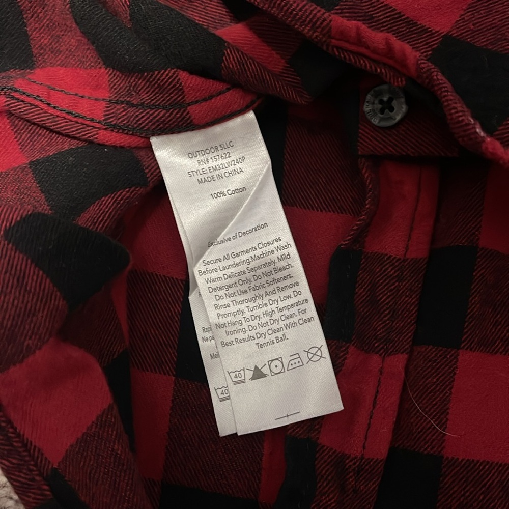 NWOT men’s flannel - Picture 4 of 5